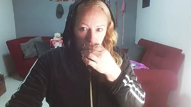 emperabigbootybigass on StripChat 