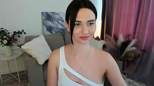 GracefulLook — towel show!