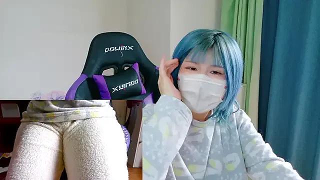 hazuki_8008 — Group on StripChat