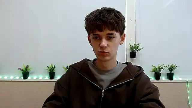 Hoot_Dude_ on StripChat 