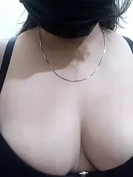 Hot_Shrishti —  Top tippers get a special message!