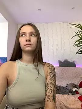 HotCaramellsTV — KISSING +GIFT4LT