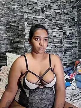 Indiasfantasy_ on StripChat 