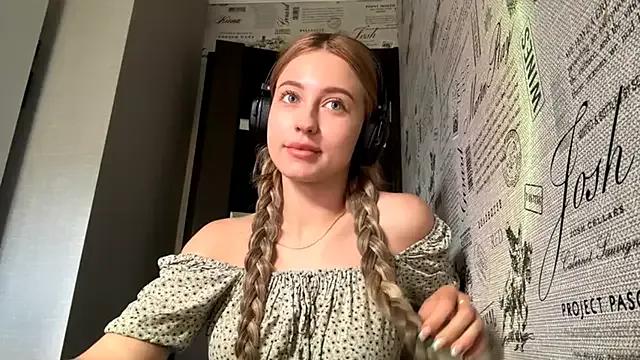 Jetta_Corsacami on StripChat 