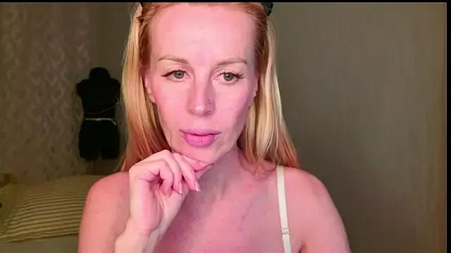 Kess-Edison on StripChat 