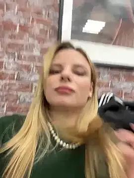 LanaSparks on StripChat 