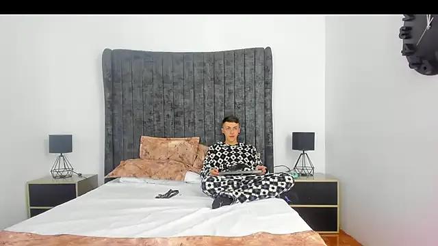 LuxuryDesire_ — cum face