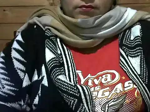 MARRENTINHA34 on StripChat 