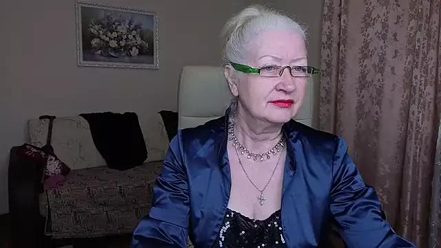 Maya_Mayflower on StripChat 