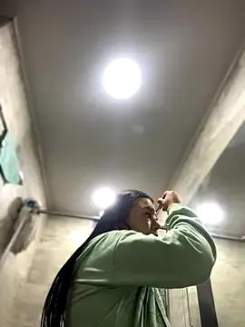 Megaan__More — fingers 2 in my ass