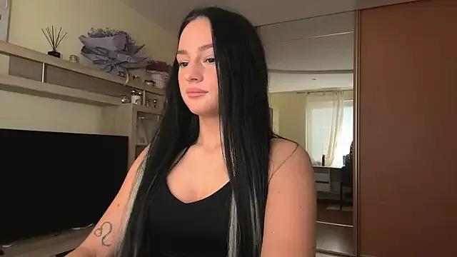 messystasy on StripChat 