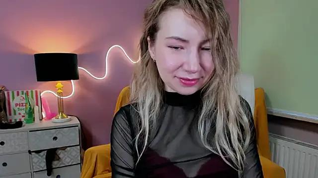 Mia_Tasty — let's play naughty