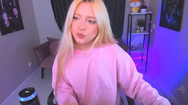 Millie_Vanillies on StripChat 