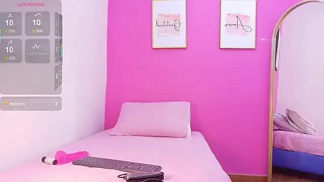 miss-Ortiz — TIGHT PUSSY MASSIVE SQUIRT