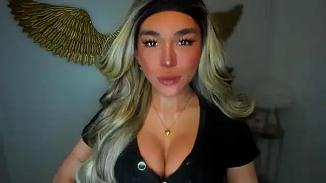 MissTransAmerica — WYA?ANY L*CAL TO FUCK IN RL!? #9IN #usa