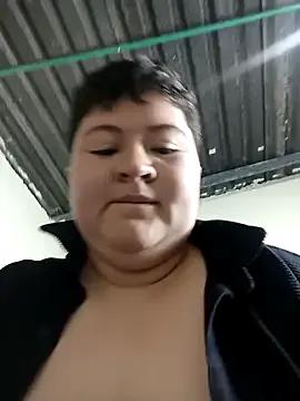 Noha_Whiitee —  5 naked squatillas 