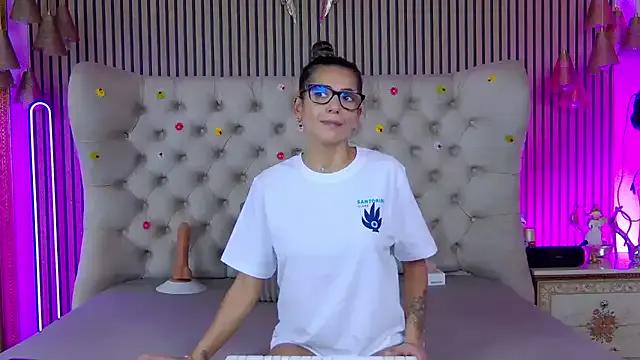 PlayfulShow — drive me crazy sweet orgasm 