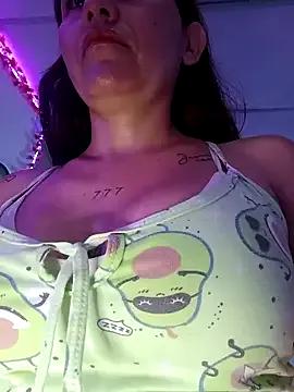 Queen_lorena on StripChat 