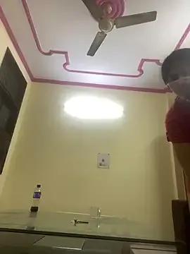 SashaPatel on StripChat 