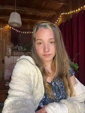 sashapulse — Take off that dress and shake booty