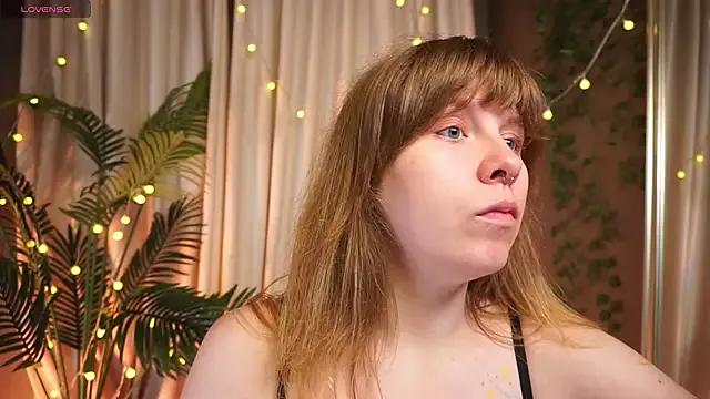 Sense_Of_Rosemary on StripChat 