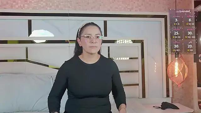 sophie_1 — Freechat on StripChat