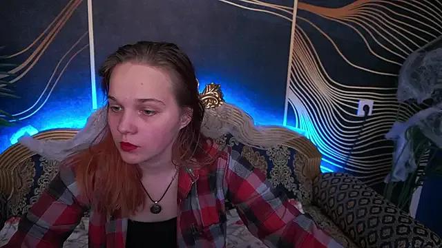 SunShineLolaa on StripChat 