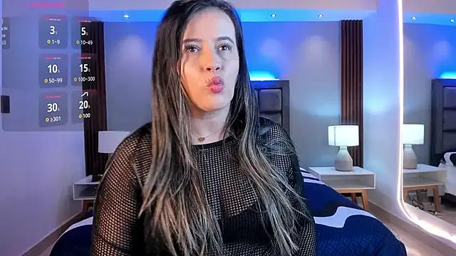 Susann_Ross on StripChat 