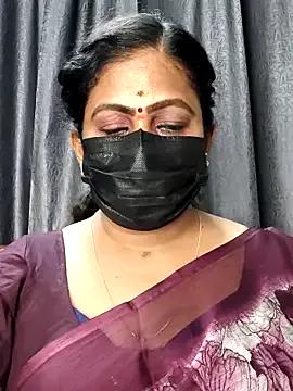 Sweetie_swetha37 on StripChat 