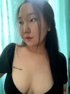 tammy_gun — pinch my nipples close to camera