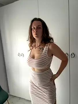 TenderLaGlamor — doggy + play pussy