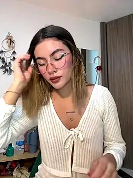 Your_Honeey — MAKE ME SQUIRT ORGASM DADDY