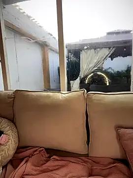 ZoeRaven_Pink — SPANK MY ASS UNTIL IS RED